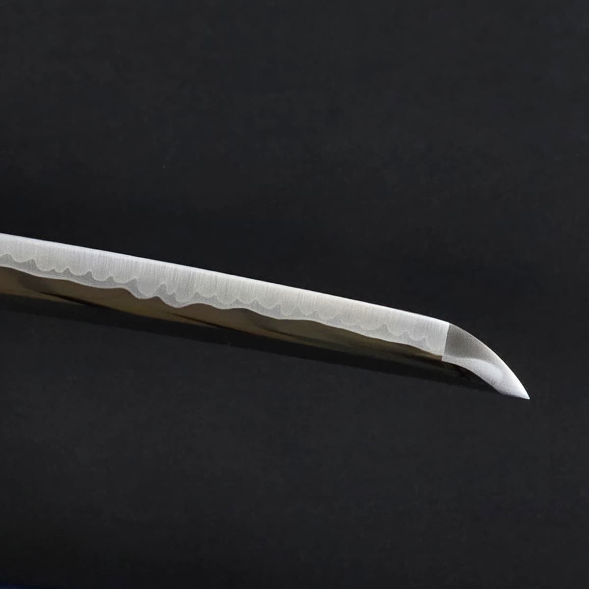 即納品 蜂須賀虎徹 長曽祢興里虎徹作 亜鉛合金刀身 刀袋付 高級