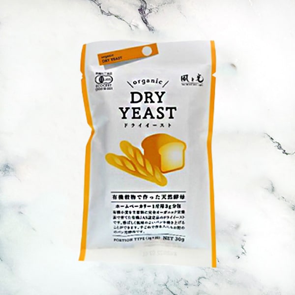 【60個セット】有機穀物で作った天然酵母（ドライイーストタイプ）（9g） 風と光/送料無料 有機穀物で作った天然酵母 ドライイーストタイプ（9g) | 加工食品