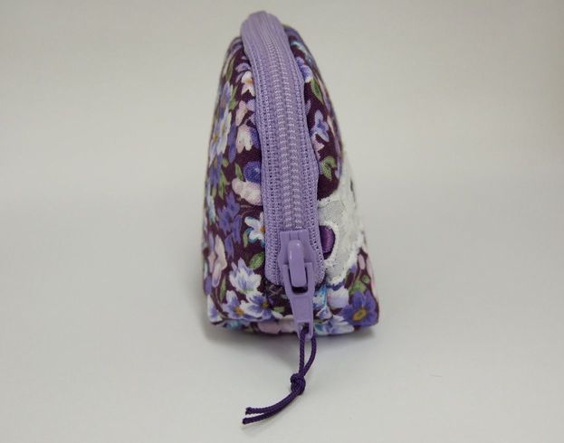 �ݡ����ʴݷ���