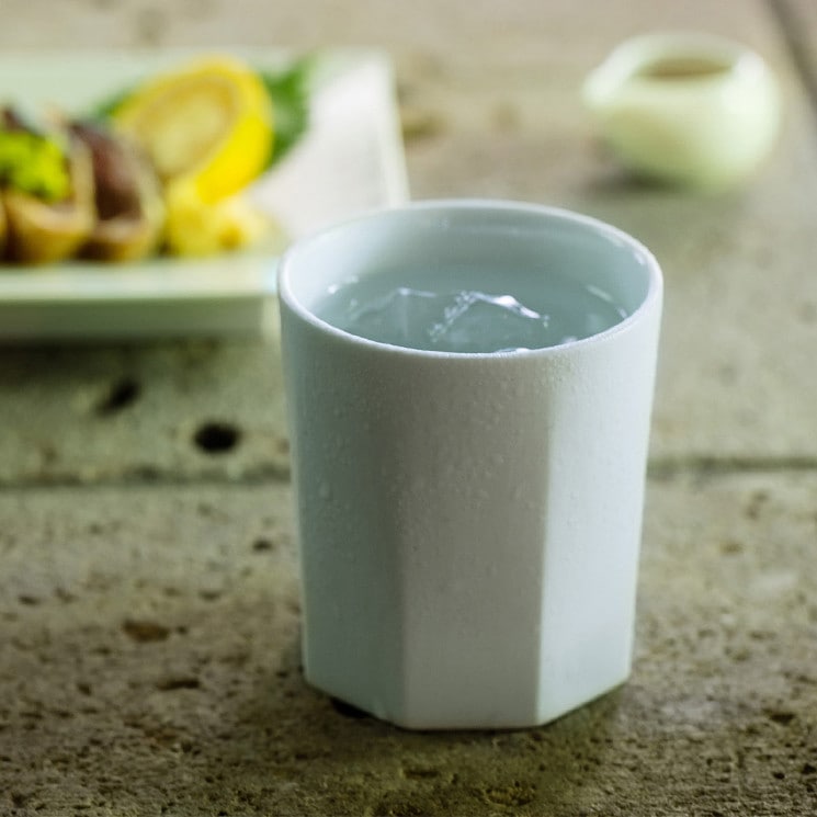 【83Design/ハチサンデザイン】 酒器 ぐい呑み 83DP-HS01<br>しゅき/日本酒/ポーセリン/末広がり/磁器【コンビニ受取対応商品】【RCP】