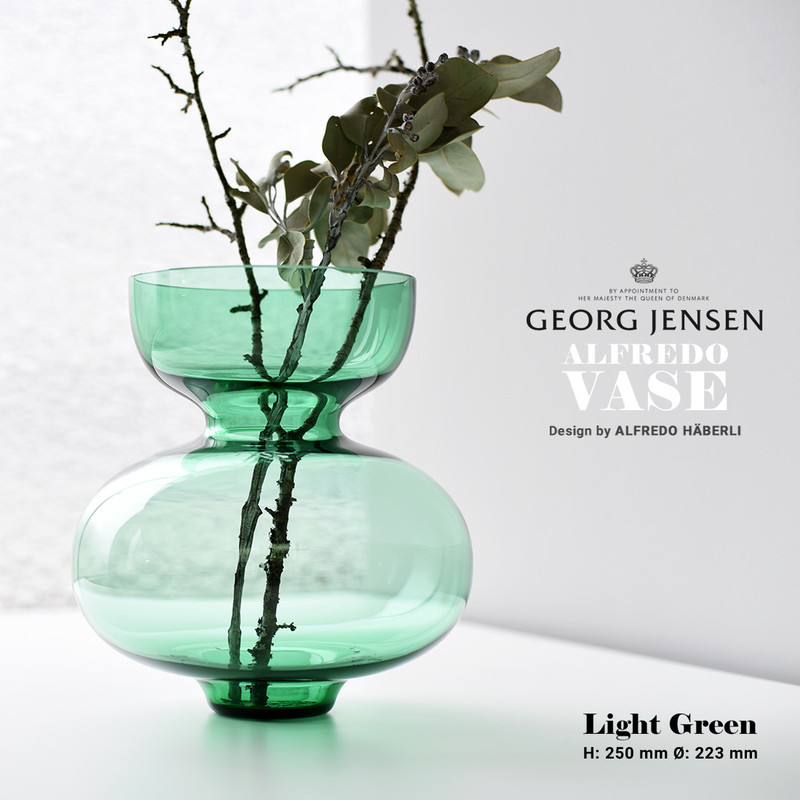 GeorgJensen ALFREDO VASE LIGHT GREEN (ライトグリーン) 3586198 5705145170599アルフレッドベースジョージジェンセン  デザイナー:アルフレド ハベリ(Alfredo Haberli) ヴェース 花瓶 かびん RPC<br><br>スカンジナビアン・デザインの価値の本質、今に蘇る