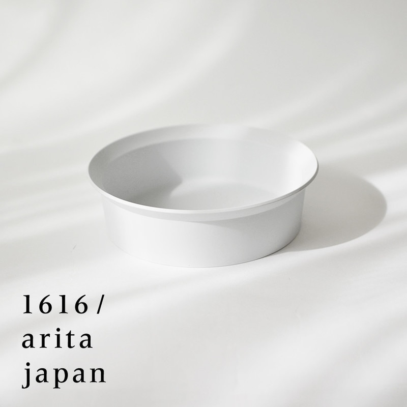 【有田焼/磁器】1616/arita japan TY RoundBowl-200 Gray　TYラウンドボウル200グレー　柳原照弘デザイン<br>TYパレス/皿/plate/百田陶園/イチロク アリタ ジャパン/スタンダード/standard<br>【コンビニ受取対応商品】【RCP】