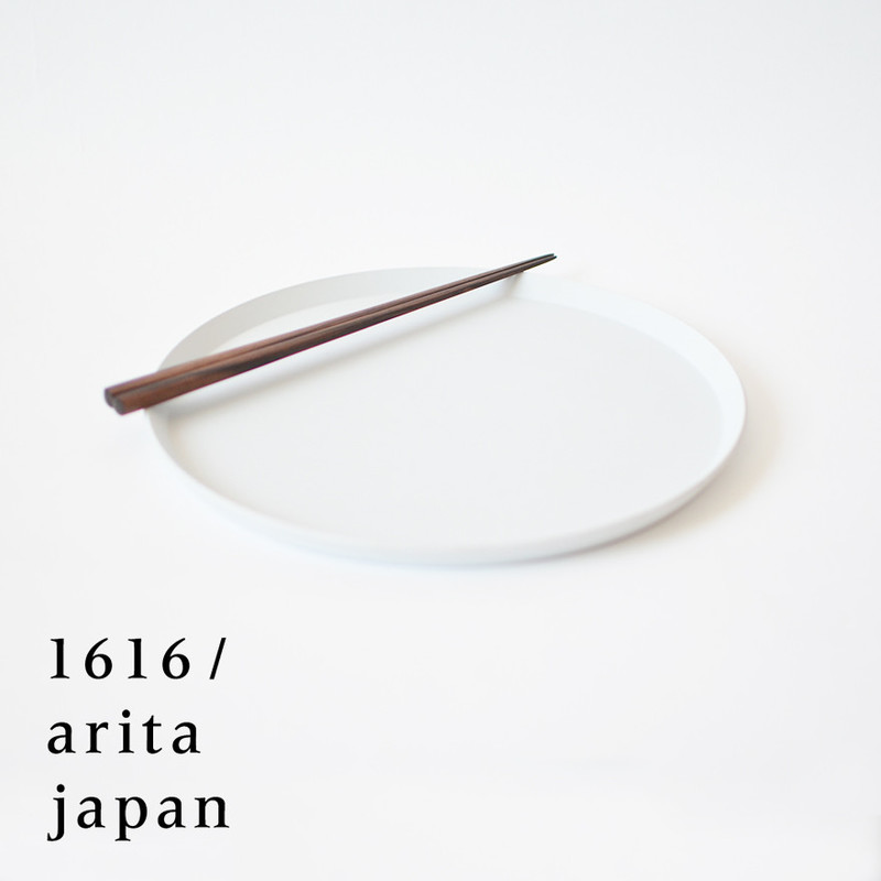 【有田焼/磁器】1616/arita japan TY RoundPlate240 Gray 　TY ラウンドプレート240 グレー　柳原照弘デザイン<br>TYパレス/皿/plate/百田陶園/イチロク アリタ ジャパン/スタンダード/standard<br>【コンビニ受取対応商品】【RCP】