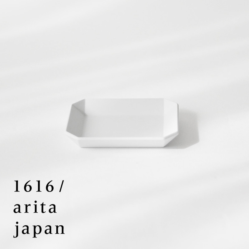 【有田焼/磁器】1616/arita japan TY SquarePlate90 Gray 　TYスクエアプレート90グレー　柳原照弘デザイン<br>TYパレス/皿/plate/百田陶園/イチロク アリタ ジャパン/スタンダード/standard<br>【コンビニ受取対応商品】【RCP】