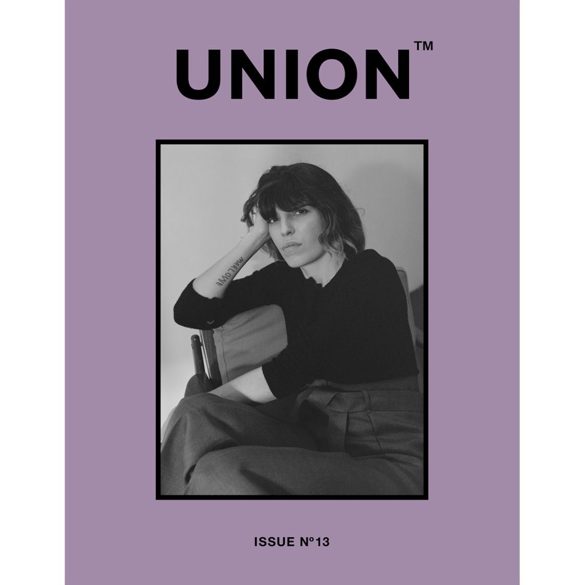 【UNION】ユニオン issue.13 Cover A カバーA<br>No,13  2018 A/W<br>Lou Doillon /ルー・ドワイヨン<br>写真集/フォトブック ISBN：978-4-9909193-2-0 <br>【コンビニ受取対応商品】