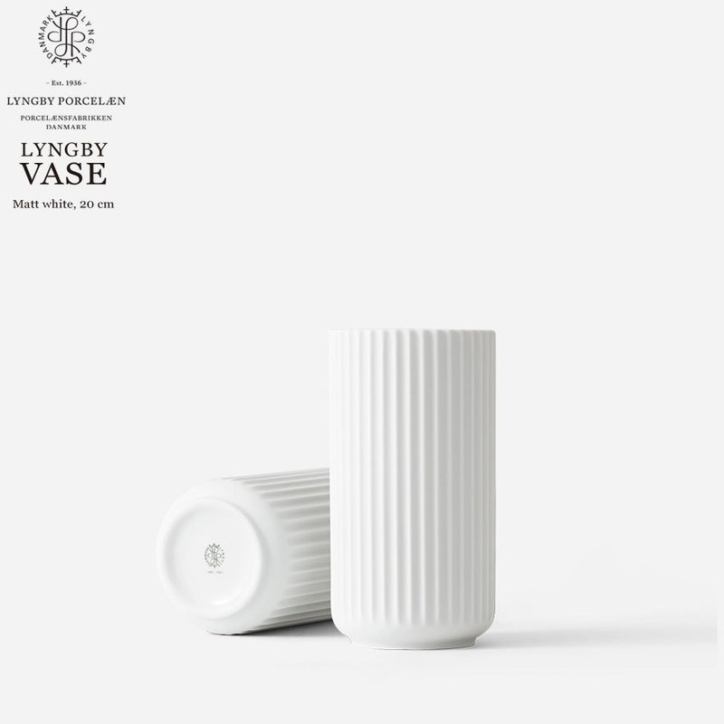 【Lyngby Porcelaen】LYNGBY VASE 20cm mattwhite リュンビューベース H20cm マットホワイト<br> リュンビュー ポーセリン 近代アート シンプル ローゼンダール デンマーク 花器 陶器 花瓶 北欧 200836 ポルトガル