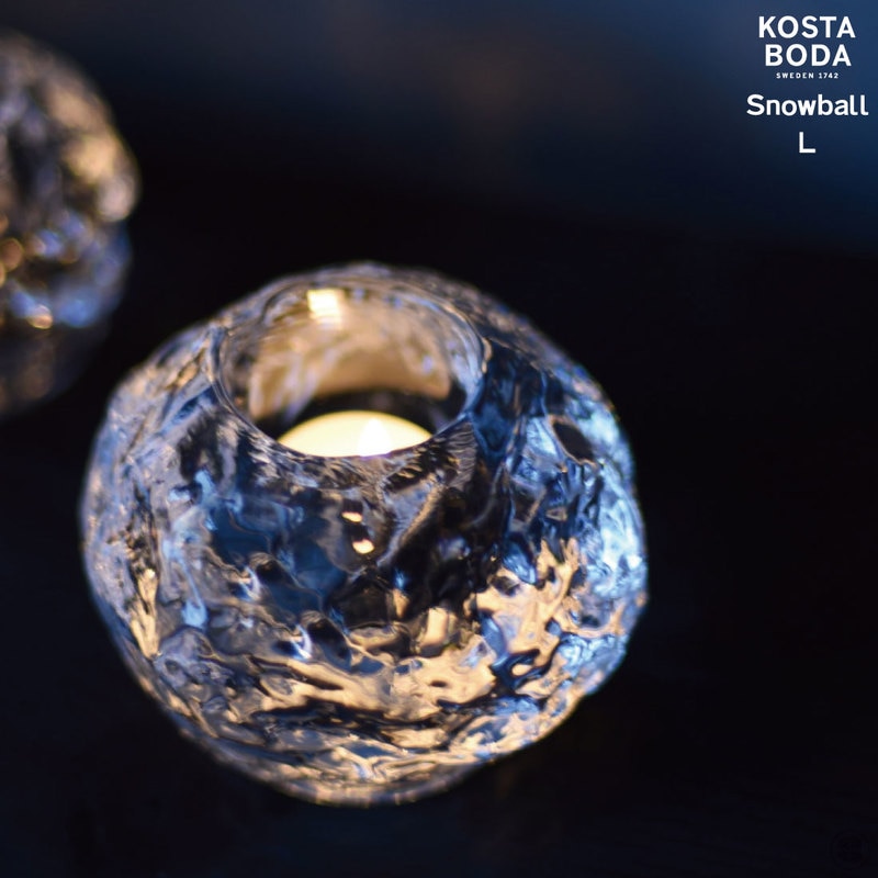 【キャンドルプレゼントキャンペーン実施中】KOSTABODA Snowball L Candle Holder Ann Warff コスタボダ スノーボール キャンドルホルダー アン・ヴェルフ 7067353<br><br>ヨーロッパで最も歴史の古いガラス工場