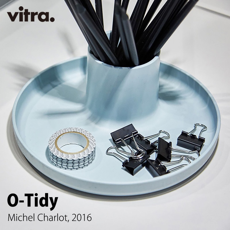 vitra ヴィトラ O-Tidy オータイディ 小物 収納 トレー Michel Charlot ミシェル・シャーロット 皿 カップ<br><br>シンプルなお皿とカップを組み合わせたような実用性のある小物収納