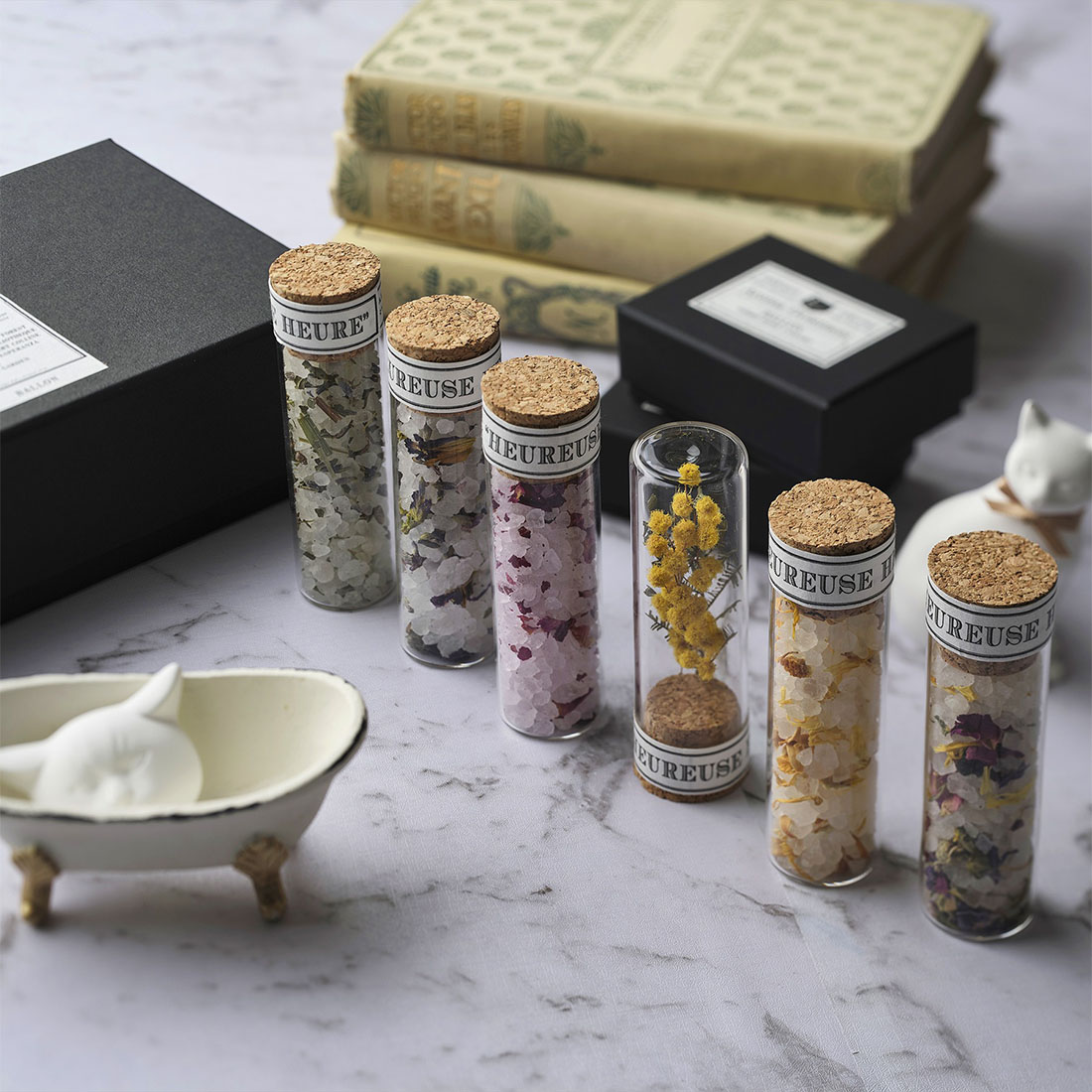 Ballon �Х��� AROMA SALT ������ �Х������ ���եȥ��å� WELOVECATS!2024 ��� ��� �Х� ���ե� ǭ ����å� ��ǭ �������˥å� ǭ����<br><br>���ȯBallon�ˤ�롢��WE LOVE CATS!��2024ǯ���쥯����󡡥����ޥХ�����ȥ��եȥ��åȡڥ��ե��ý���