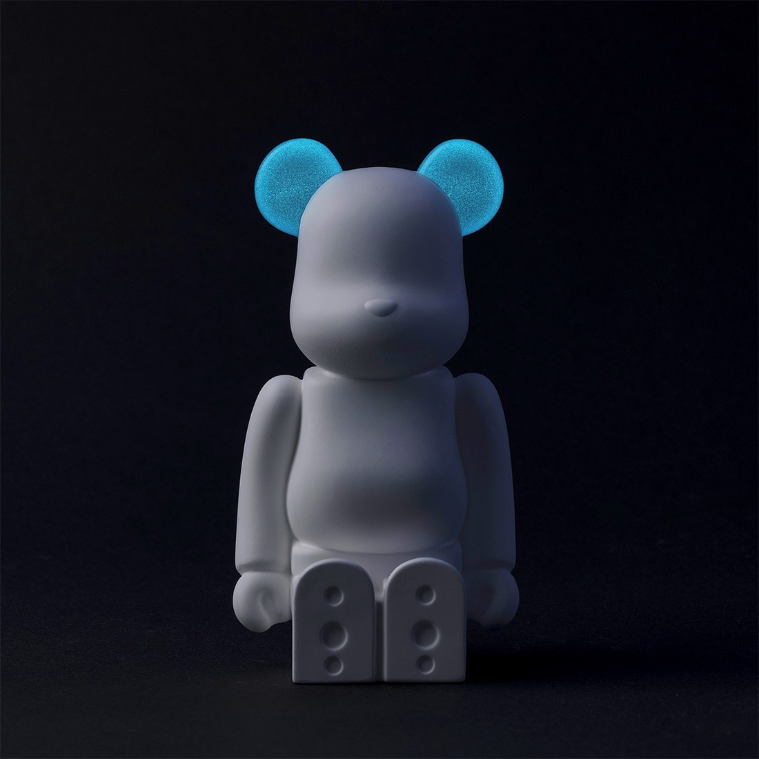 Ballon �Х��� BE@RBRICK AROMA ORNAMENT No.0 LUMINOUS WHITE GRAY �٥��֥�å� �����ޥ����ʥ��� �߸� ȯ�� �롼��ե쥰��� ����ߥå�<br><br>�٥��֥�å��Υ���ߥå��������ޥǥ��ե塼�����ڥ��ե��ý���