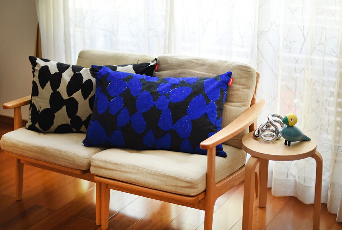 ��SALE�ۥ����ݥ��Բ� mina perhonen �ߥ� �ڥ�ۥͥ� �� Kvadrat �������ɥ� Slow Dance cushion ���������󥹥��å���� 50x70cm ������ Akira Minagawa �̲�