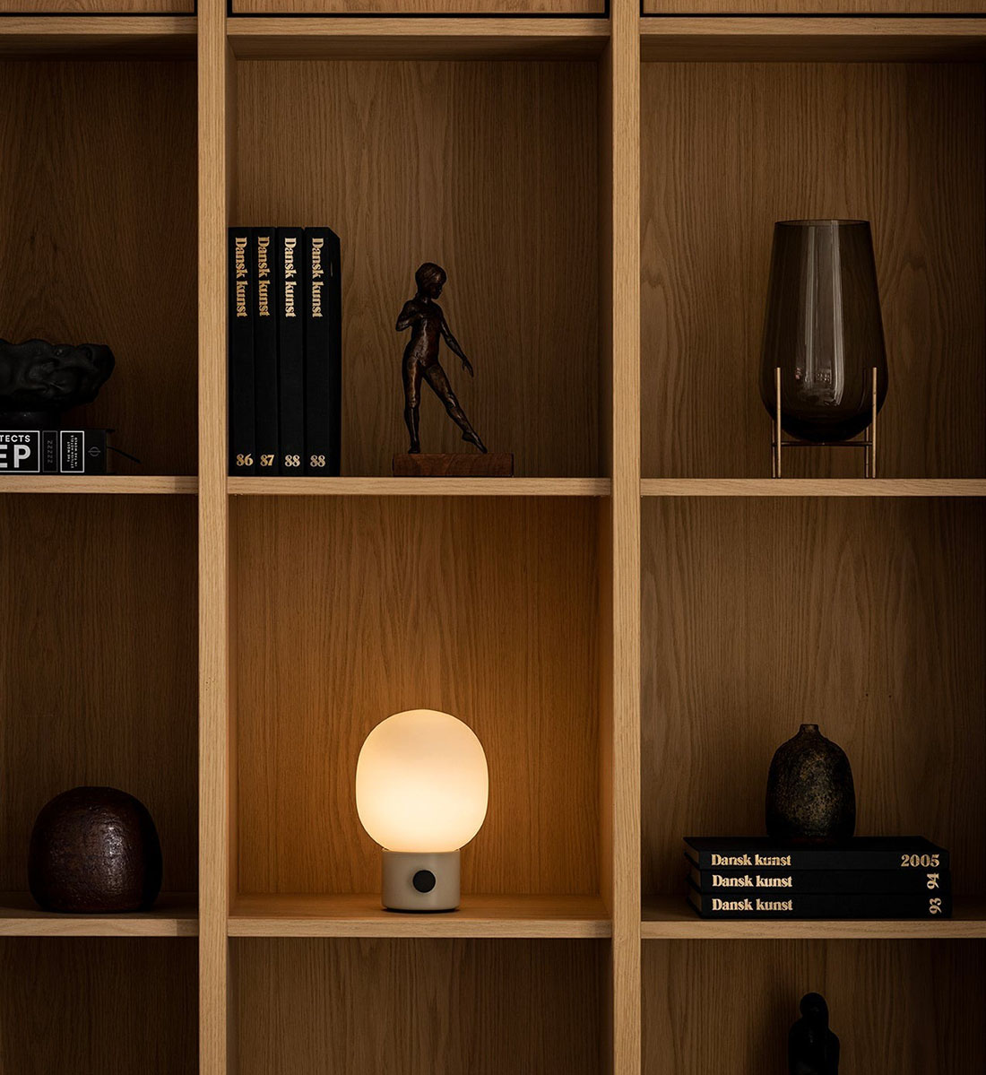 Audo Copenhagen ���ɡ� ���ڥ�ϡ����� JWDA Table Lamp Portable JWDA�ơ��֥���� �ݡ����֥� ��ʥ�������� ���� ���<br><br>JWDA ���פΥ����ɥ쥹�С������ 