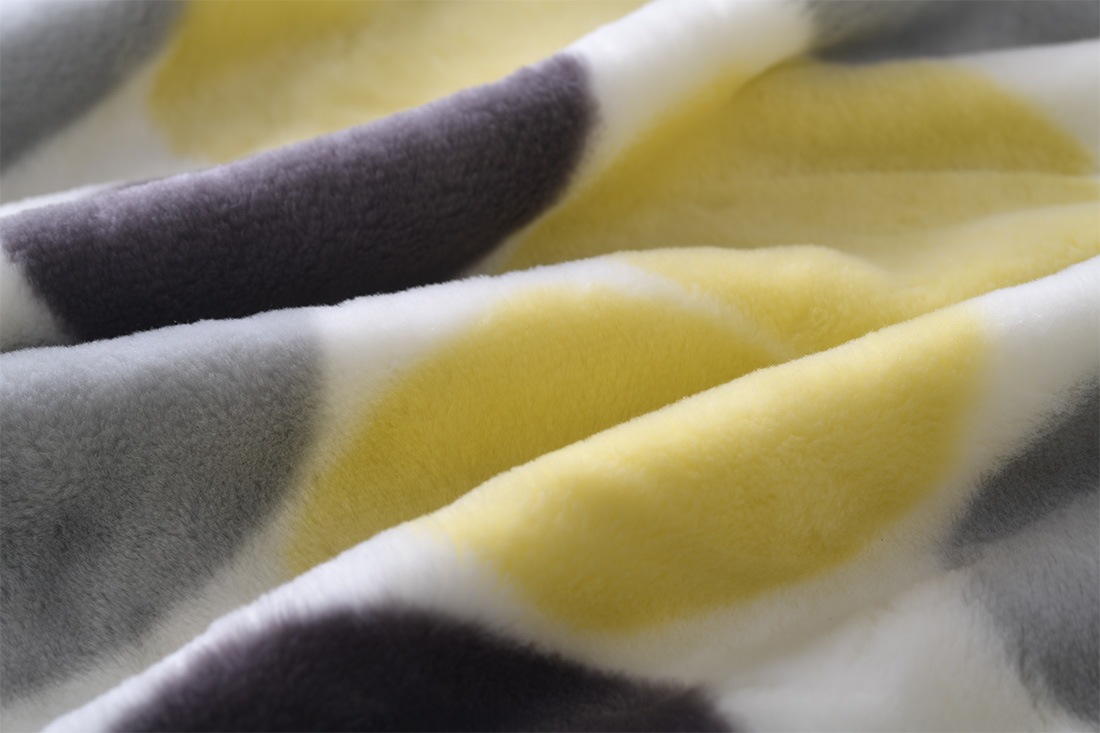 �ڥࡼ�ߥ󥹥ݥ󥸥磻�ץץ쥼��ȡ� Ivana Helsinki �������� �إ륷�� �֥�󥱥å� �饯�ե� �ץ쥤 ����������� ���󥰥� 140��200 �����ɽ� �ե������<br><br>�ѥꥳ��˽�Ÿ�����ե�����ɤ���ɽ���륹�ȡ��꡼���Τ��륢���ȡ��ե��å����֥���