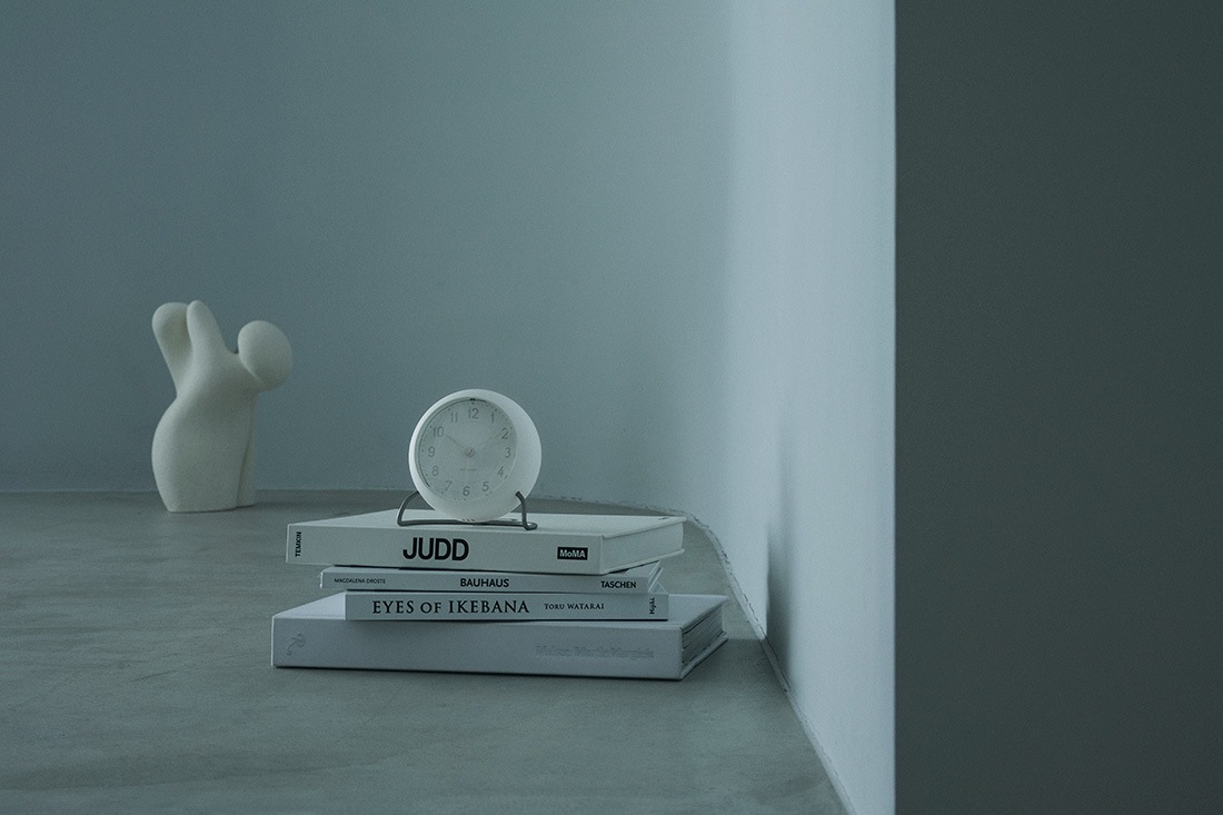 ͡䥳֥ ARNE JACOBSEN STATION Bellevue ơ  ꥫ顼 ٥ӥ塼 110mm TABLE CLOCK<br>֥͡䥳֥򤤳פ˥ޡǥBELLEVUE