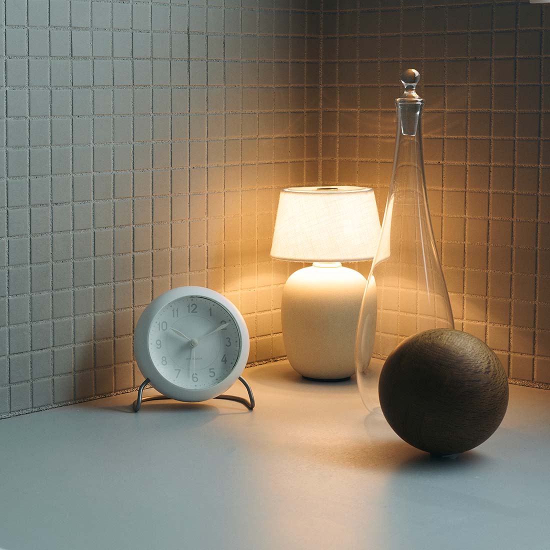 ͡䥳֥ ARNE JACOBSEN STATION Bellevue ơ  ꥫ顼 ٥ӥ塼 110mm TABLE CLOCK<br>֥͡䥳֥򤤳פ˥ޡǥBELLEVUE