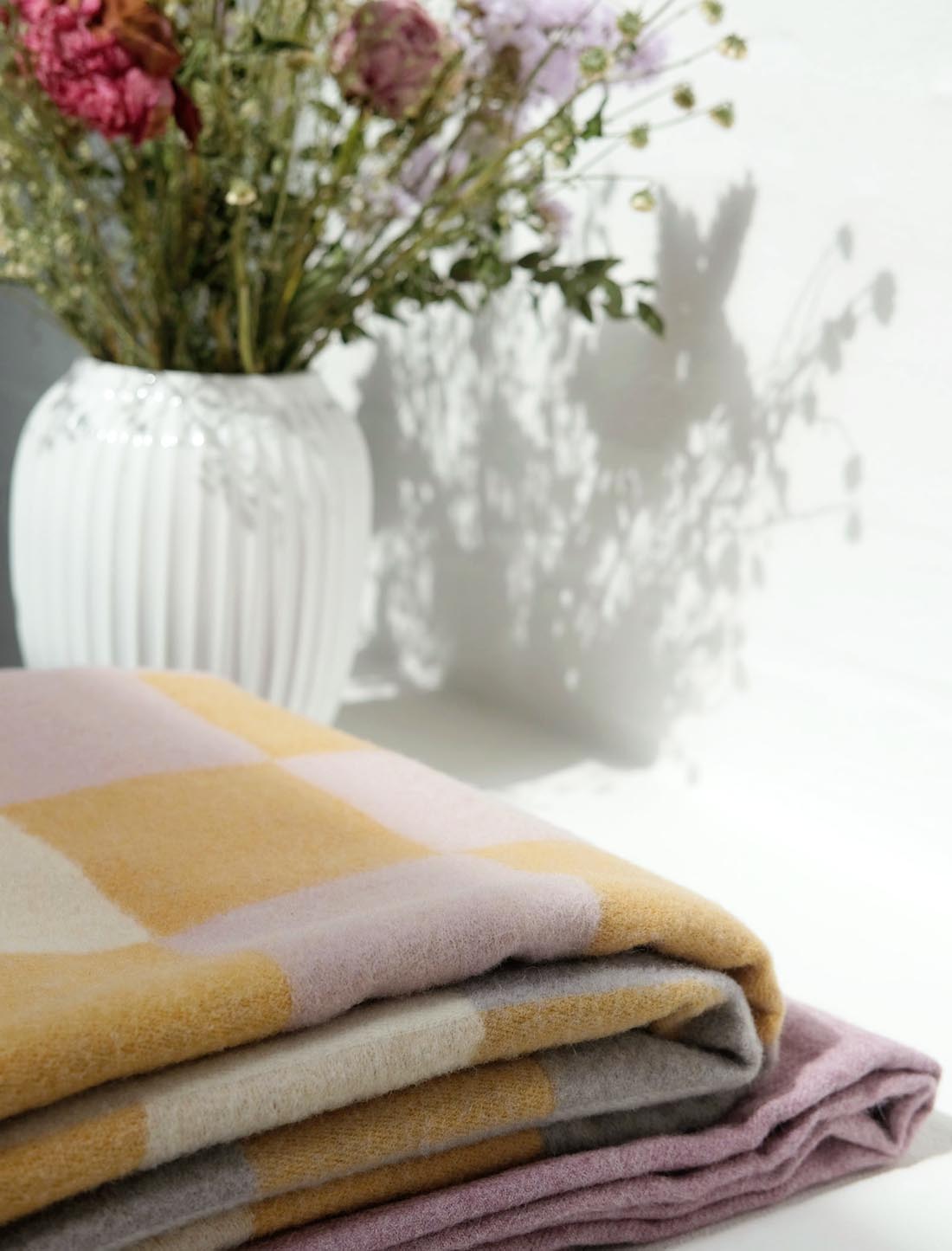 �ڥࡼ�ߥ󥹥ݥ󥸥磻�ץץ쥼��ȡ� Silkeborg Uldspinderi ���륱�ܡ�����ɥ��ԥ�ǥ� �ץ쥤��ӡ��ȥ��꡼�� ���������å� 130x190 cm �ƥ��ʡ���åĥ��� �֥�󥱥å� ������<br><br>�⥶�����Τ褦�ˤ���Ф��줿���������Υ��������å�