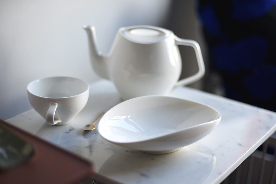 ARCHITECTMADE �������ƥ��ȥᥤ�� FJ Essence Fruit Dish �ե롼�ĥǥ��å��� Finn Juhl �ե��󡦥桼�� ���� �ܡ�����㥤�� ƫ�� ��<br><br>����ο�������̤ʾ��̤ޤ�