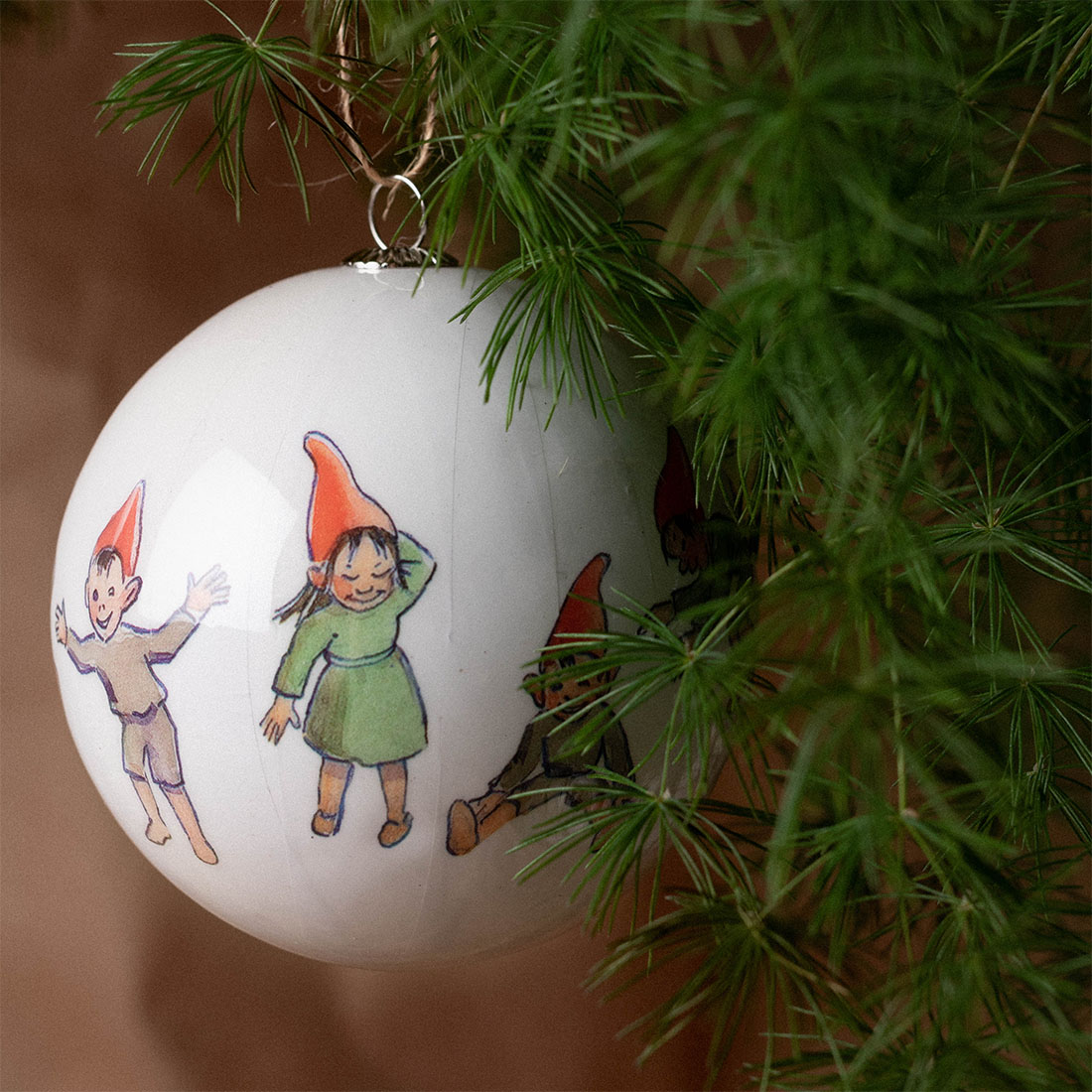 �ڥݥ������ץ쥼��ȡ���濫���Design House Stockholm Elsa Beskow Christmas Tree Ornament 3�ĥ��å� ���륵 �٥����� ���ꥹ�ޥ��ĥ꡼ �����ʥ��� Catharina Kippel ������ʡ����åڥ� �ǥ�����ϥ��� ���ȥå��ۥ�� ���֥���
