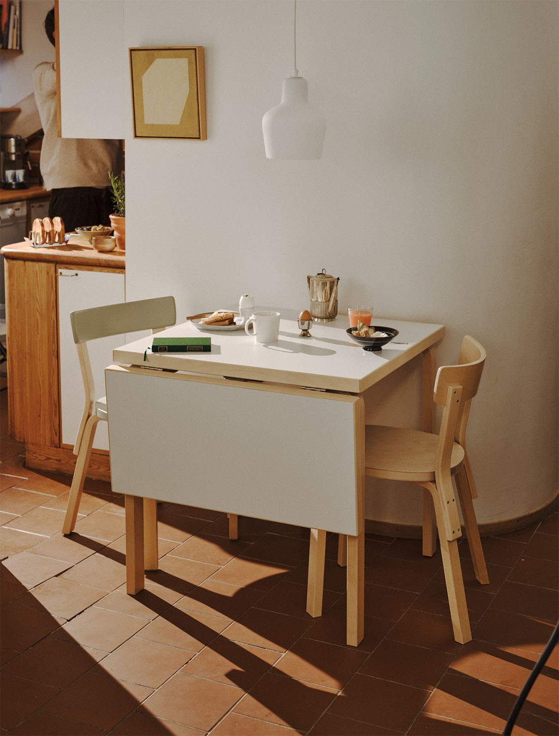 �ڥݥ��ȥ����ɥץ쥼��ȡ�artek ����ƥå� �ɥ��åץ꡼�եơ��֥� DL81C Aalto Table �ơ��֥� L��å� ����������������<br><br>�֥ɥ��åץ꡼�� �ơ��֥� DL81C�������ǰ�����ġ��ȥ󥫥顼