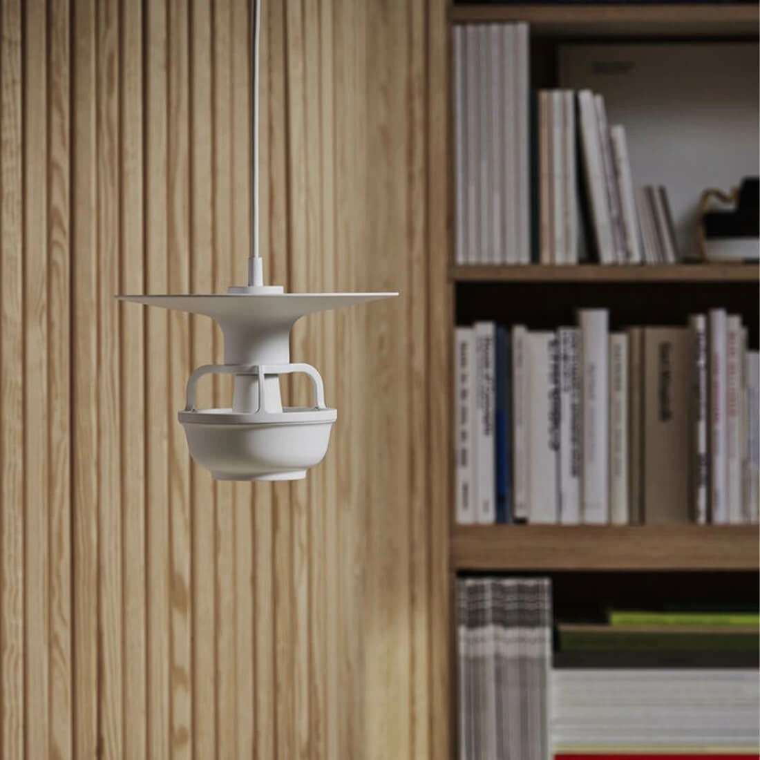 �ڥݥ��ȥ����ɥץ쥼��ȡ�artek ����ƥå� Kori ���� Pendant Light �ڥ����ȥ饤�� �ǥ������������� ���� �̲� ����ƥꥢ<br><br>����ƥå������ʥ��쥯�����˿����˲ä��֥���ץ��꡼��