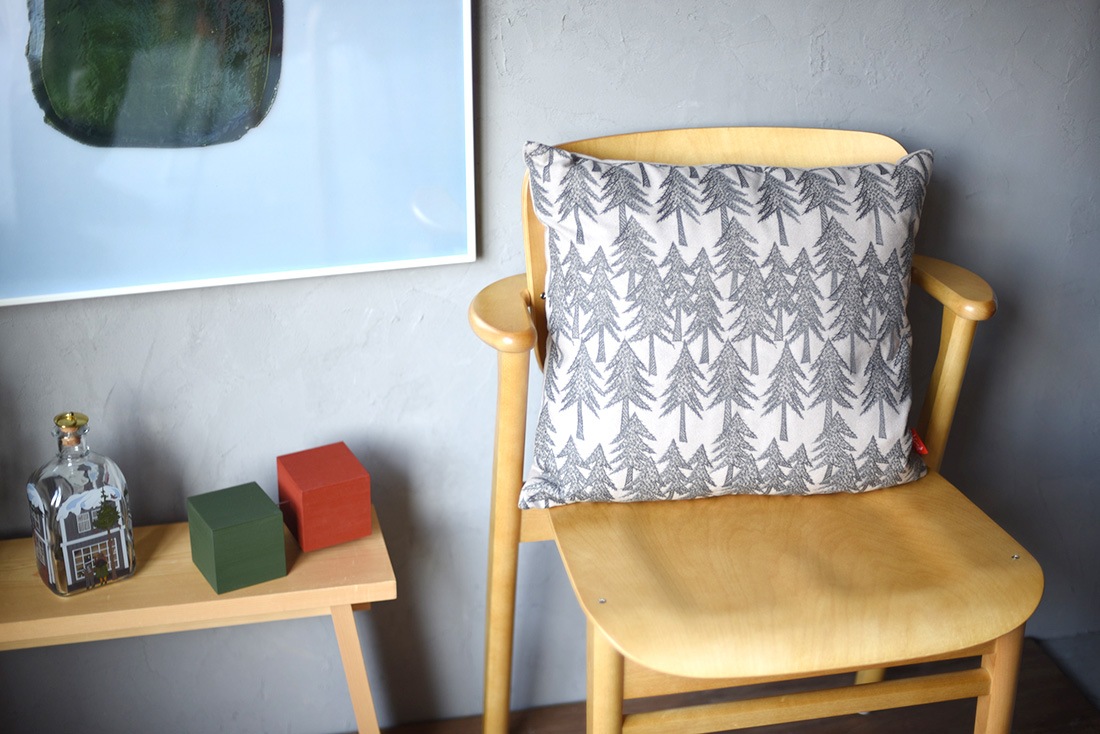 mina perhonen ߥ ڥۥͥ  Kvadrat ɥ Land Theatre cushion ɥå 4348cm  Akira Minagawa ǥޡ ̲