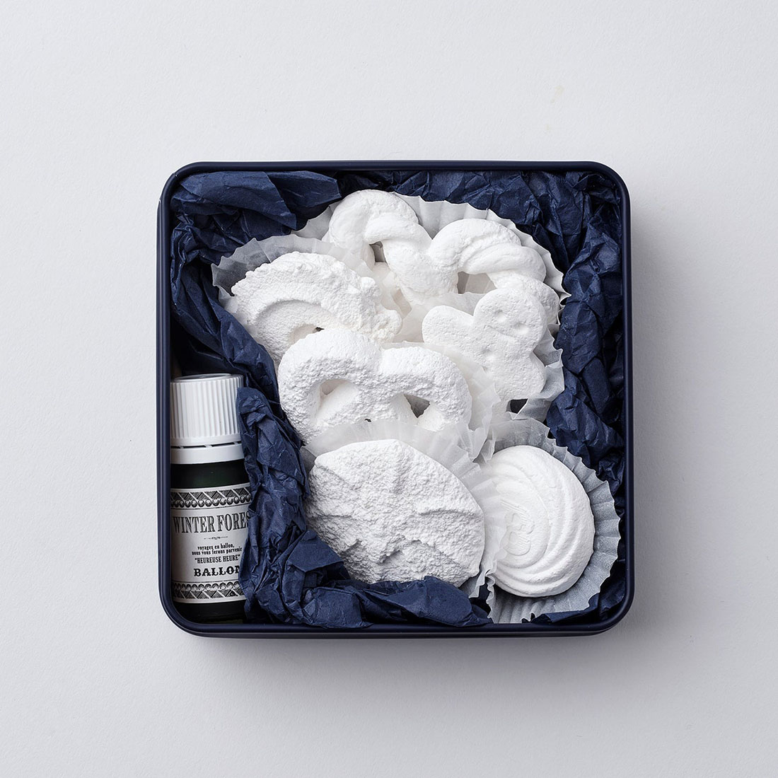 Ballon �Х��� NOEL AROMA ORNAMENT Cookie Box �Υ��� �����ޥ����ʥ��� ���å����ܥå��� ������ ��� ���� ���֥��� ���ե� ���ꥹ�ޥ�<br>�� BALLON 2025 HOLIDAY COLLECTION �ӡ� SWEET HOLIDAY ��