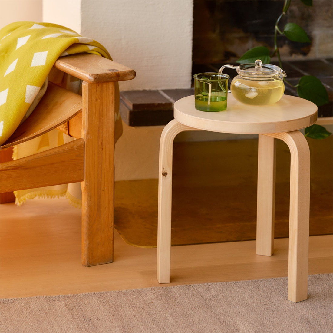 �ڥݥ��ȥ����ɥץ쥼��ȡ�artek ����ƥå� Stool60 ���ġ���60 �磻��ɥС��� 3��­ ���������������� Alvar Aalto