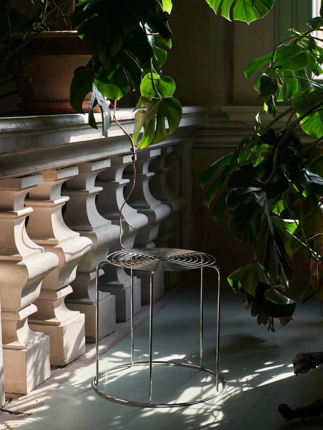 &TRADITION ����ɥȥ�ǥ������ Wire Stool vp11 Verner Panton �磻�䡼���ġ��롡�������ʡ����ѥ�ȥ� �����ɥơ��֥롡��ӥ�<br><br>������ �ơ��֥�Ȥ��Ƥⵡǽ���륹���å��󥰲�ǽ�ʥ��ġ���