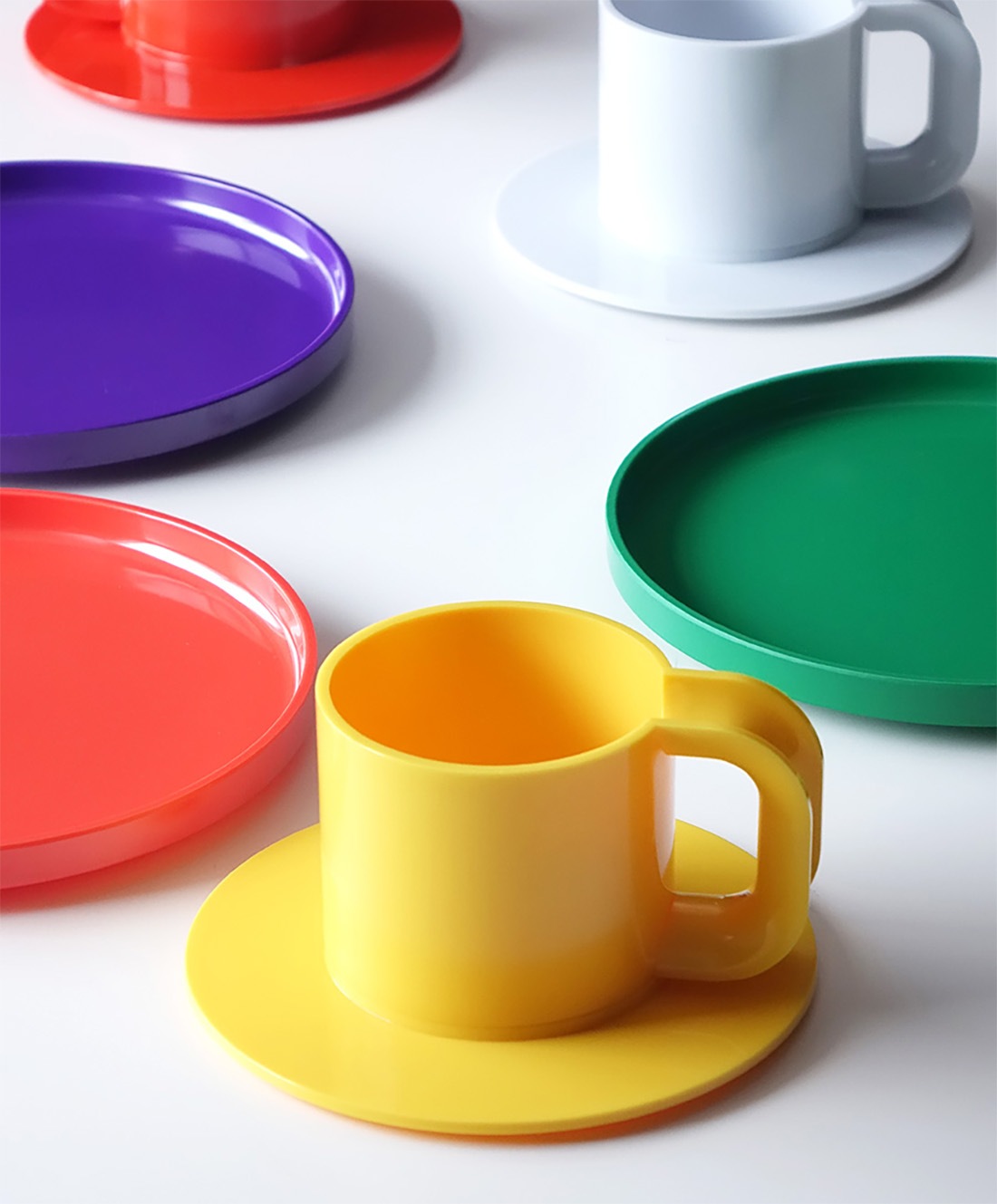 Heller إ顼 Cup&Saucers ñ 3 åס 140ml å å Hellerware إ顼 ץ饹å ե Lella & Massimo Vignelli<br><br>ʤԤäȹ蘆뿴Ϥ褤δ̥ϤΥå&