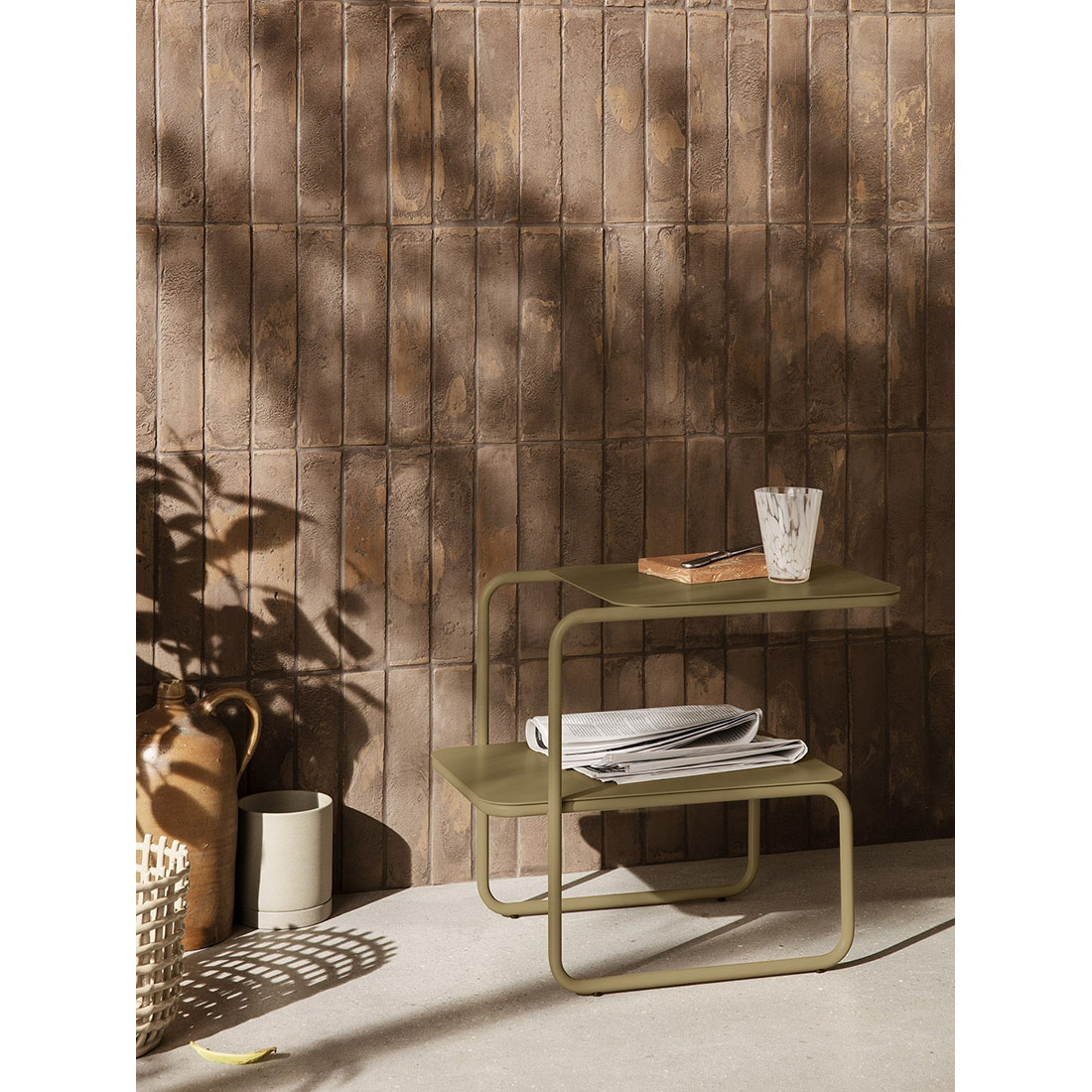 ferm LIVING �ե������ӥ� Level Side Table ��٥륵���ɥơ��֥� �̲� ����ƥꥢ �ȶ�<br><br>���֤�ܡ������쥹�˳ڤ��������ʥ����ɥơ��֥�