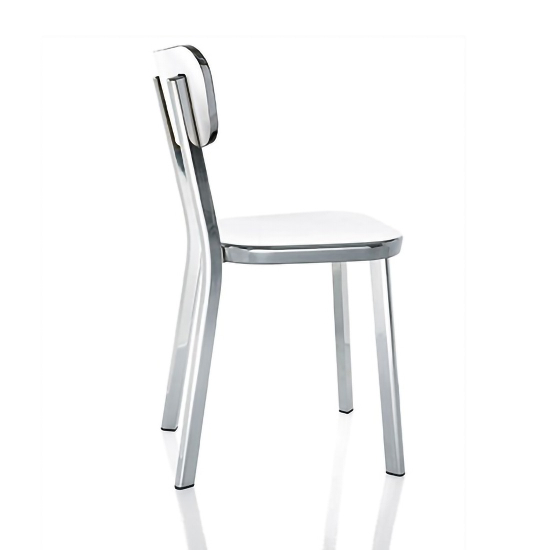 MAGIS �ޥ��� Deja-vu chair �ǥ���������� ��߷ľ�� Naoto Fukasawa �����˥� ��ӥ� ������  �ػ� ����ץ� ��������ȥꥢ��<br><br>���ܤ���ɽ����ץ������ȥǥ����ʡ�����߷ľ�ͻ�ˤ��ǥ�����