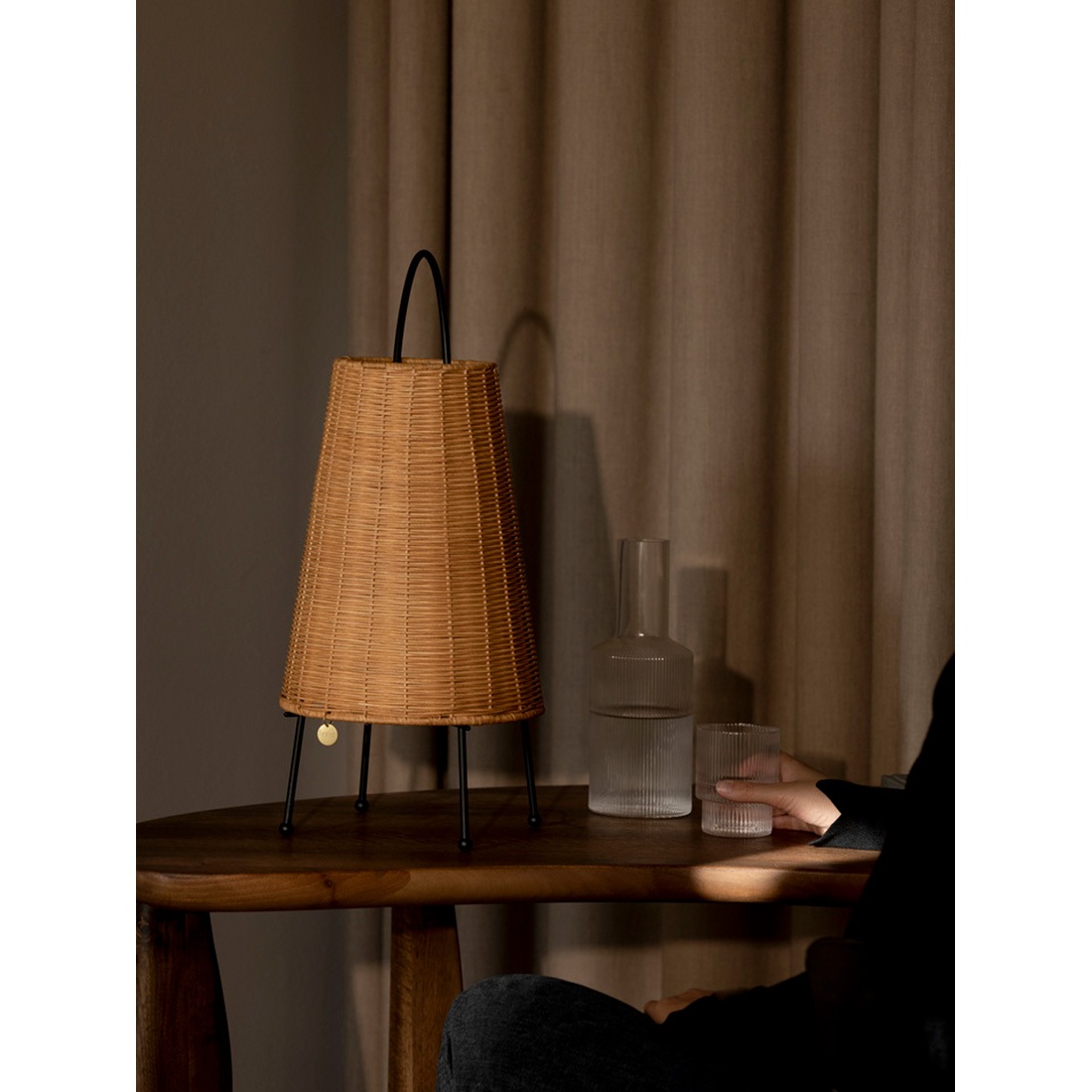 ferm LIVING �ե������ӥ� Porti Braided Lamp �ݥ�ƥ� �֥쥤�ǥåɥ��� �̲� ����ƥꥢ ���� �ݡ����֥�<br><br>���եȤǲ����ߤΤ���������ĥ饿�����ݡ����֥����
