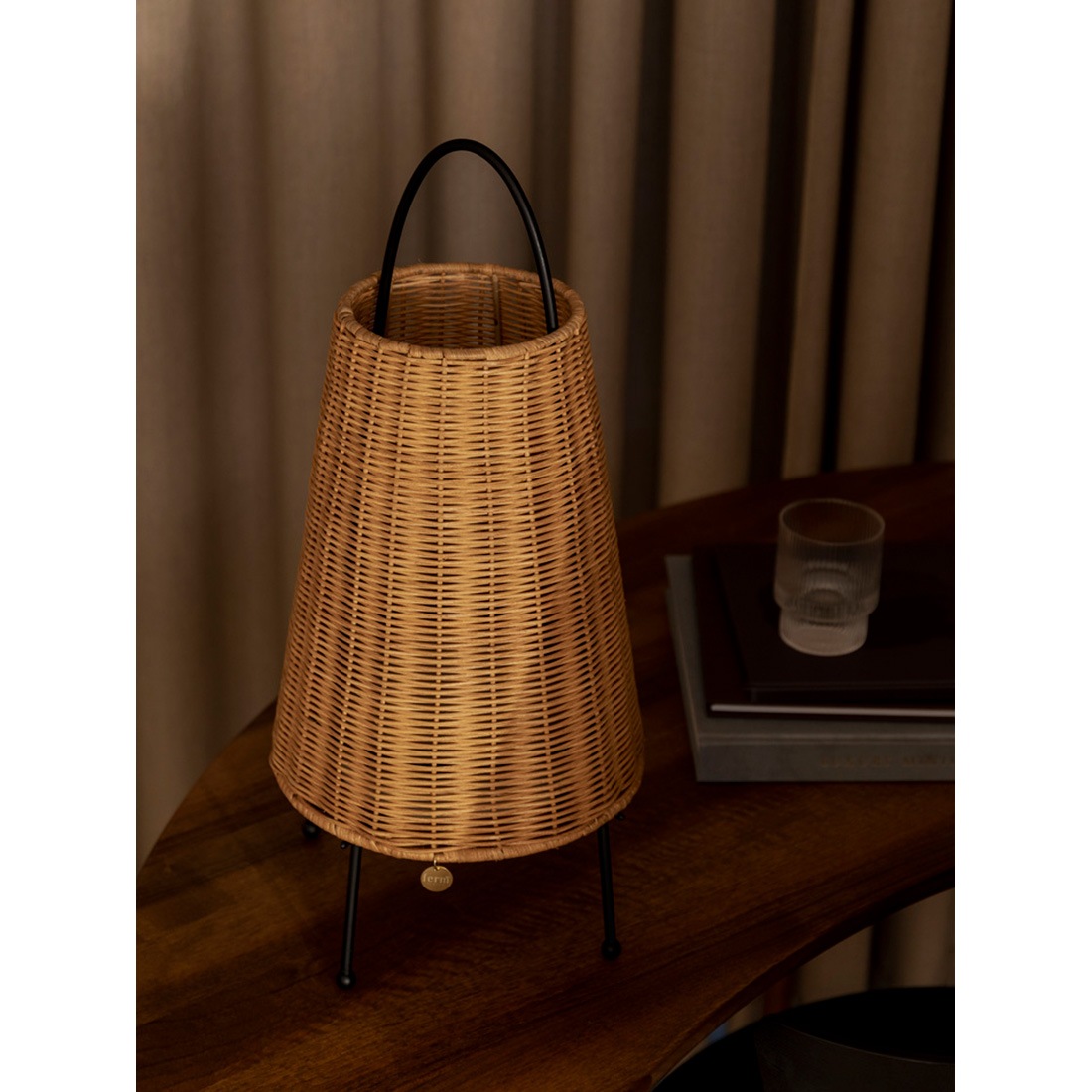 ferm LIVING �ե������ӥ� Porti Braided Lamp �ݥ�ƥ� �֥쥤�ǥåɥ��� �̲� ����ƥꥢ ���� �ݡ����֥�<br><br>���եȤǲ����ߤΤ���������ĥ饿�����ݡ����֥����
