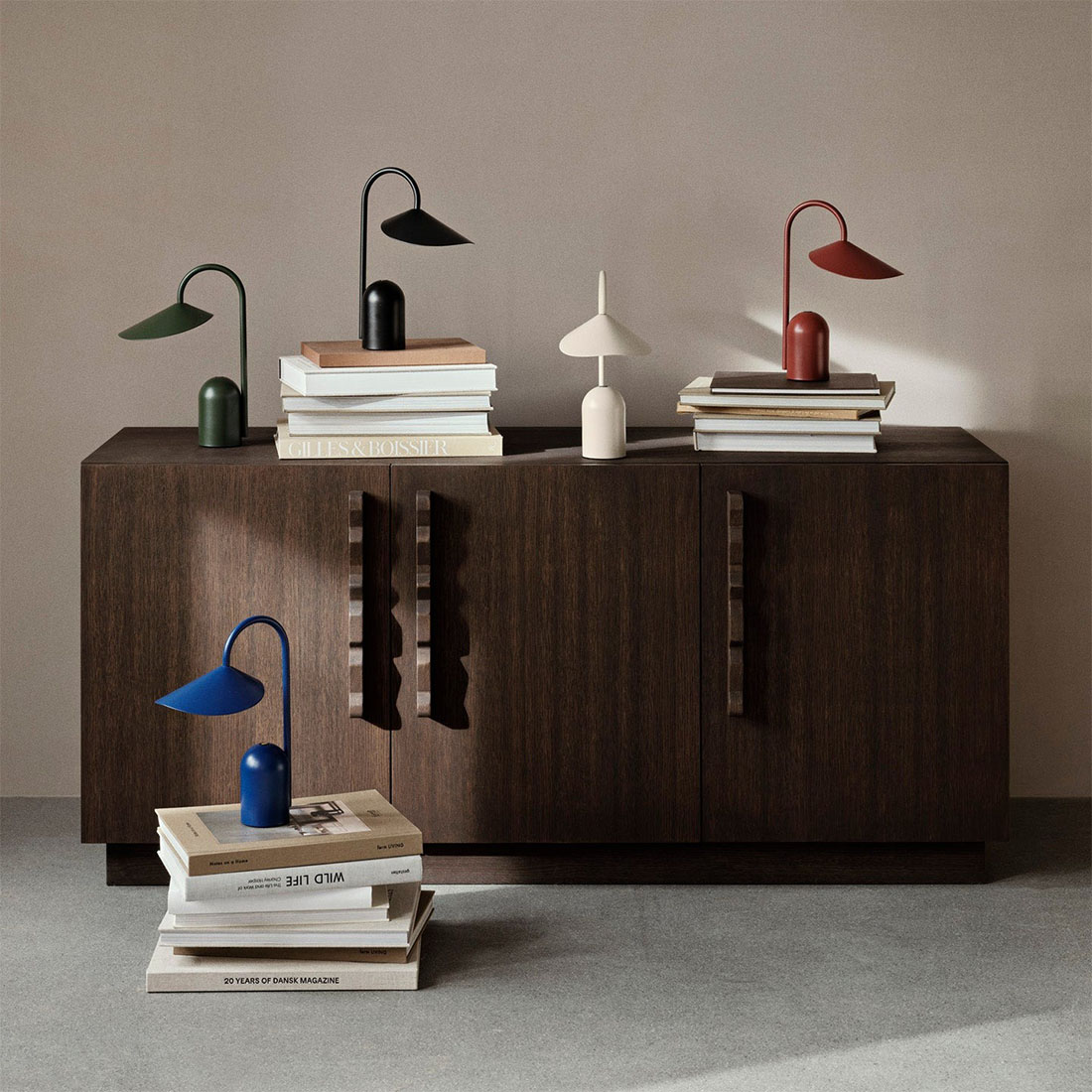 ferm LIVING �ե������ӥ� Arum Portable Lamp �������ݡ����֥���� LED ���� �̲� �ơ��֥����<br><br>�������Ӳ�ǽ�ʥݡ����֥����
