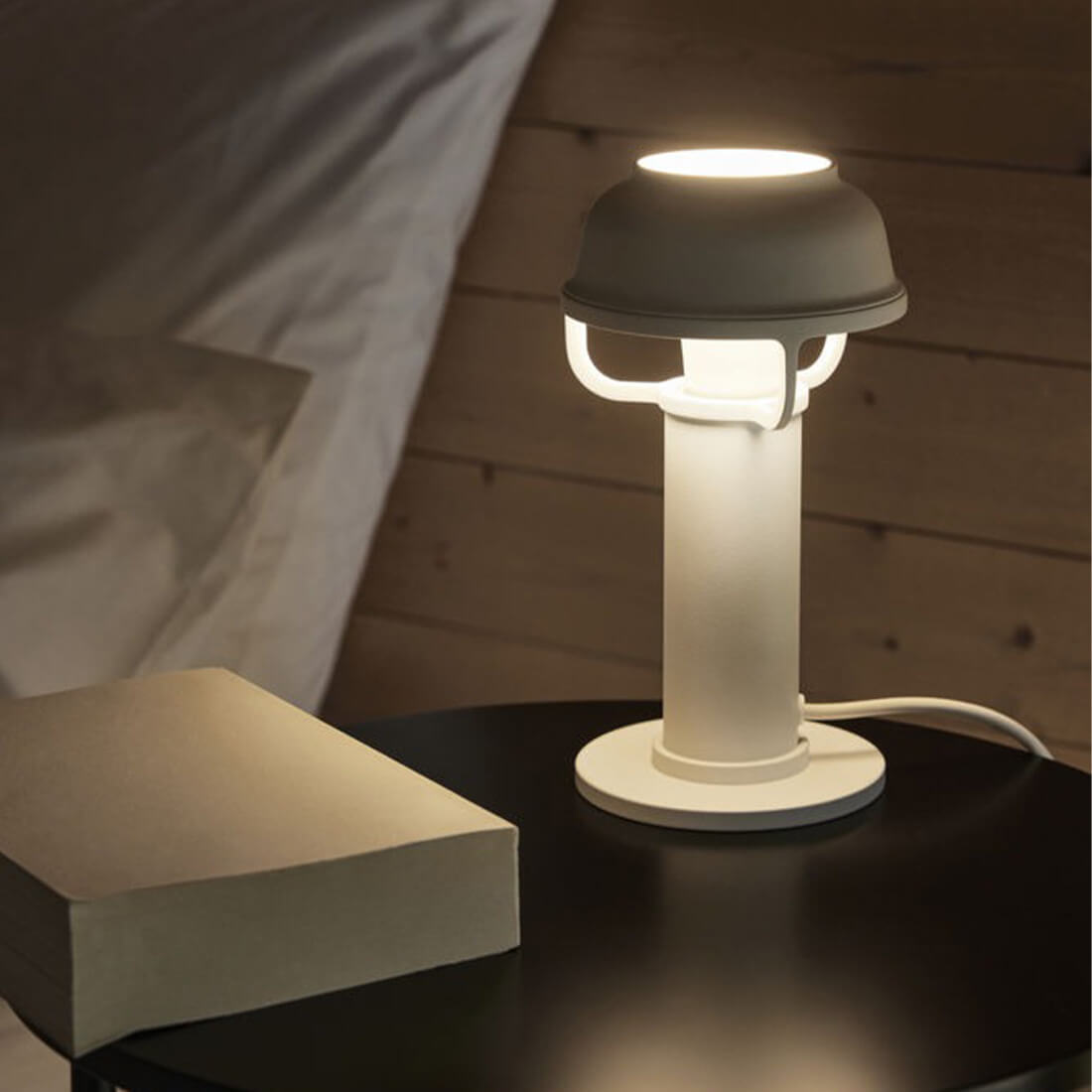 ڥƥåץ쥼ȡartek / ƥå Kori  Table Light ơ֥ 饤 ̲ ƥꥢ <br><br>ƥåʥ쥯˿˲ä֥ץ꡼