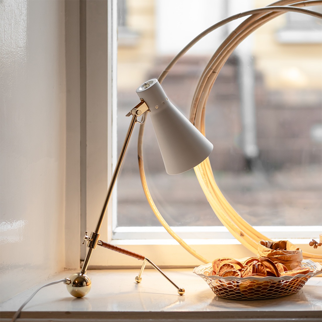 INNOLUX ���Υ륯�� Tapio Table Lamp ���ԥ� �ơ��֥���� Tapio Wirkkala ���ԥ���������å��� ���� �饤��