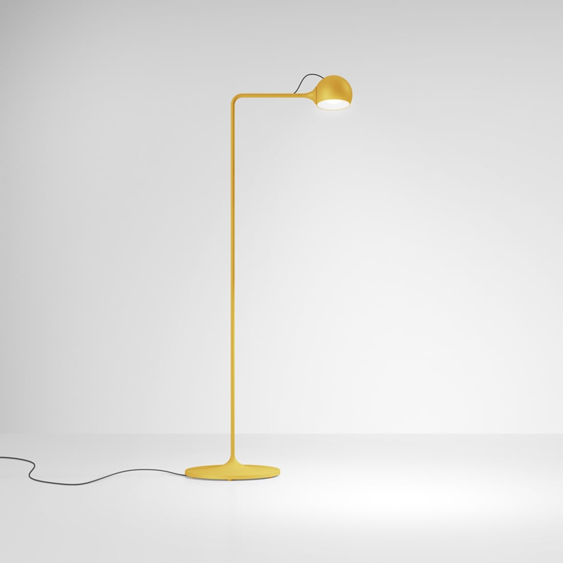 R*e様 アルテミデ　フォルマインテルナ　フロアスタンド IXA READING FLOOR / Artemide アルテミデ / Foster+Partners