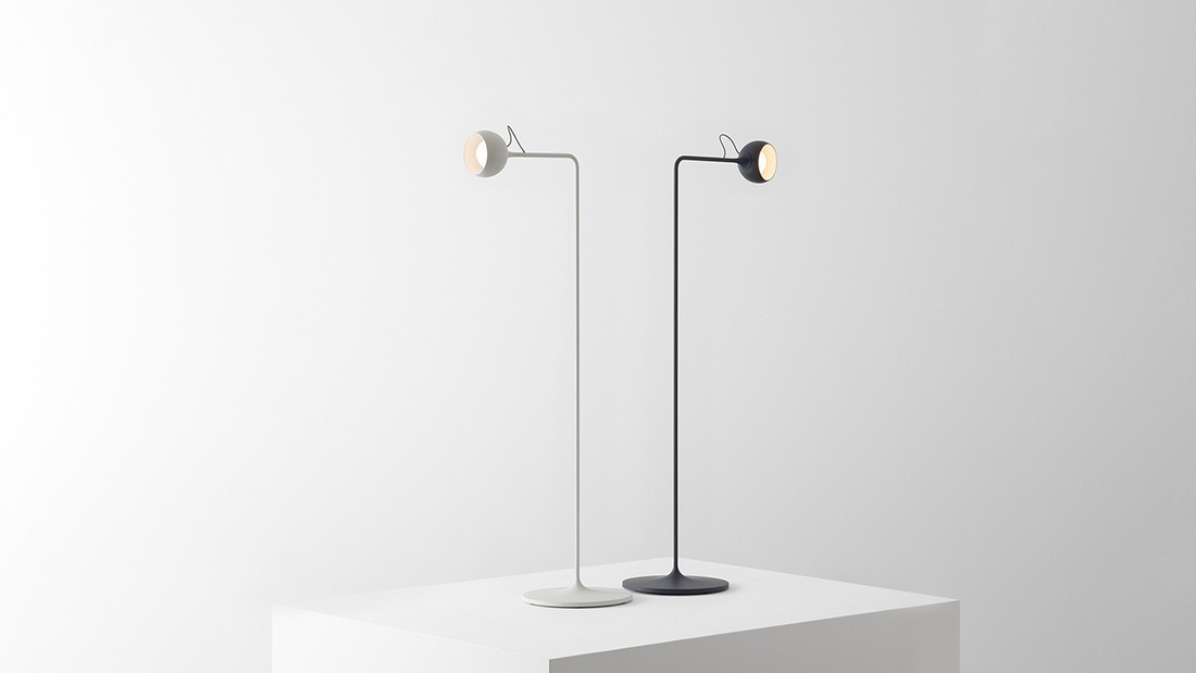 IXA READING FLOOR / Artemide アルテミデ / Foster+Partners