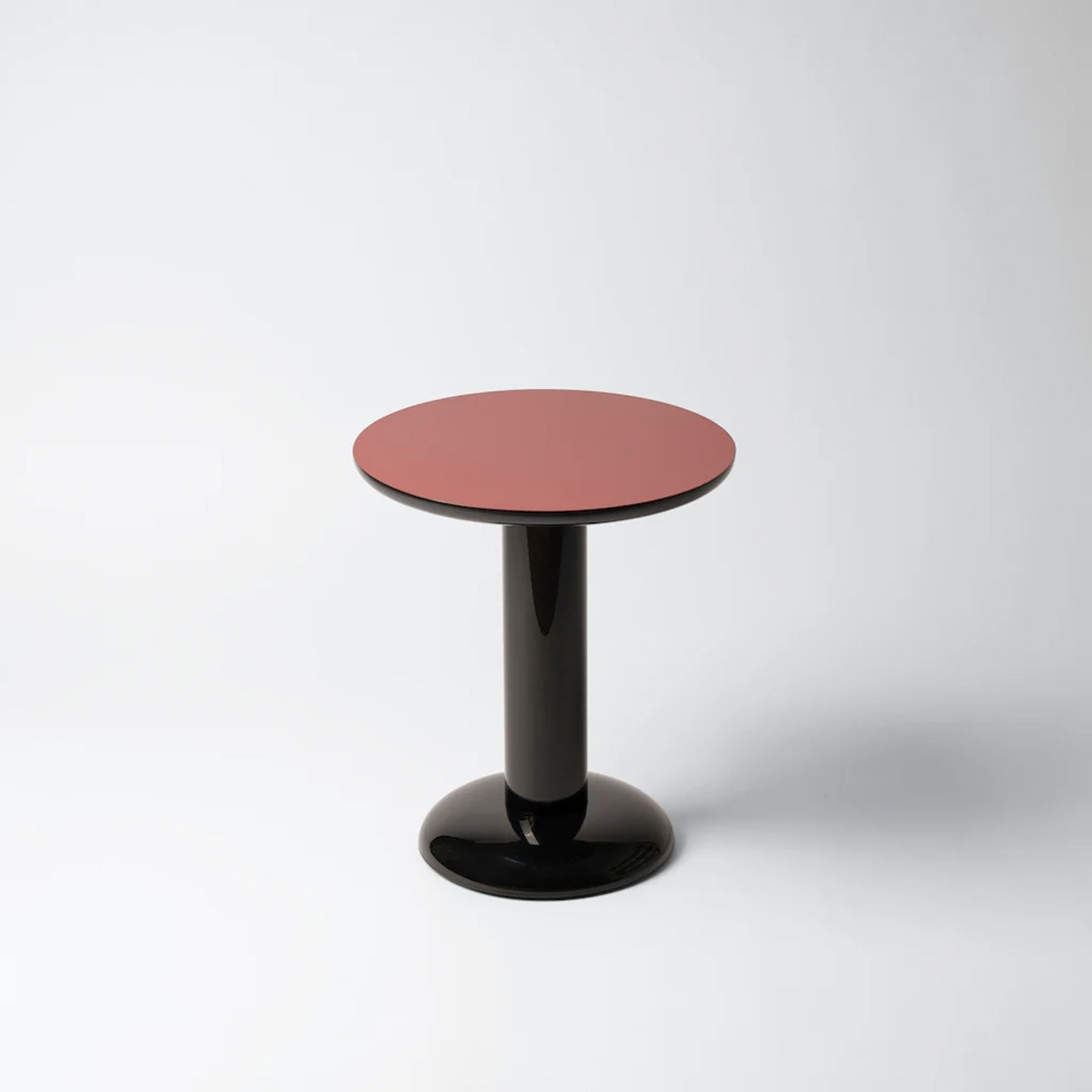 raawii �顼���� Coffee Thing �����ҡ����� George Sowden ���硼���������ǥ� �����ɥơ��֥� �� ���֥���<br><br>���硼���������ǥ󤬥ǥ����󤷤��ơ��֥�