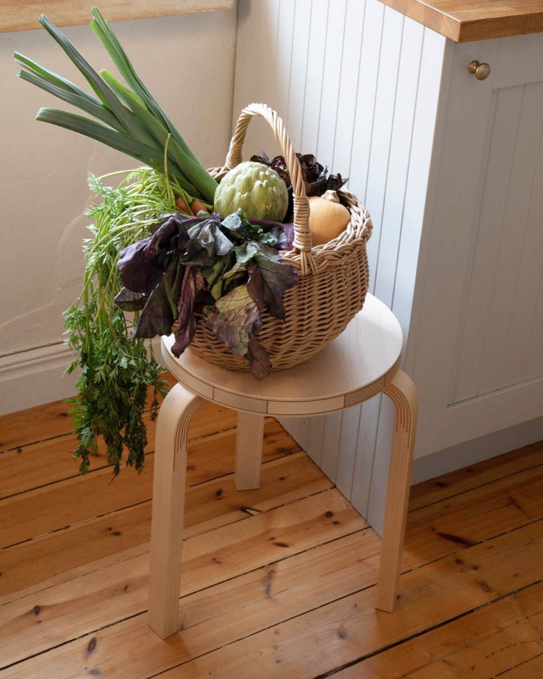 artek ƥå Stool60 ġ60 ȥ饹ƥ kontrasti 90ǯǰ 3­  Alvar Aalto