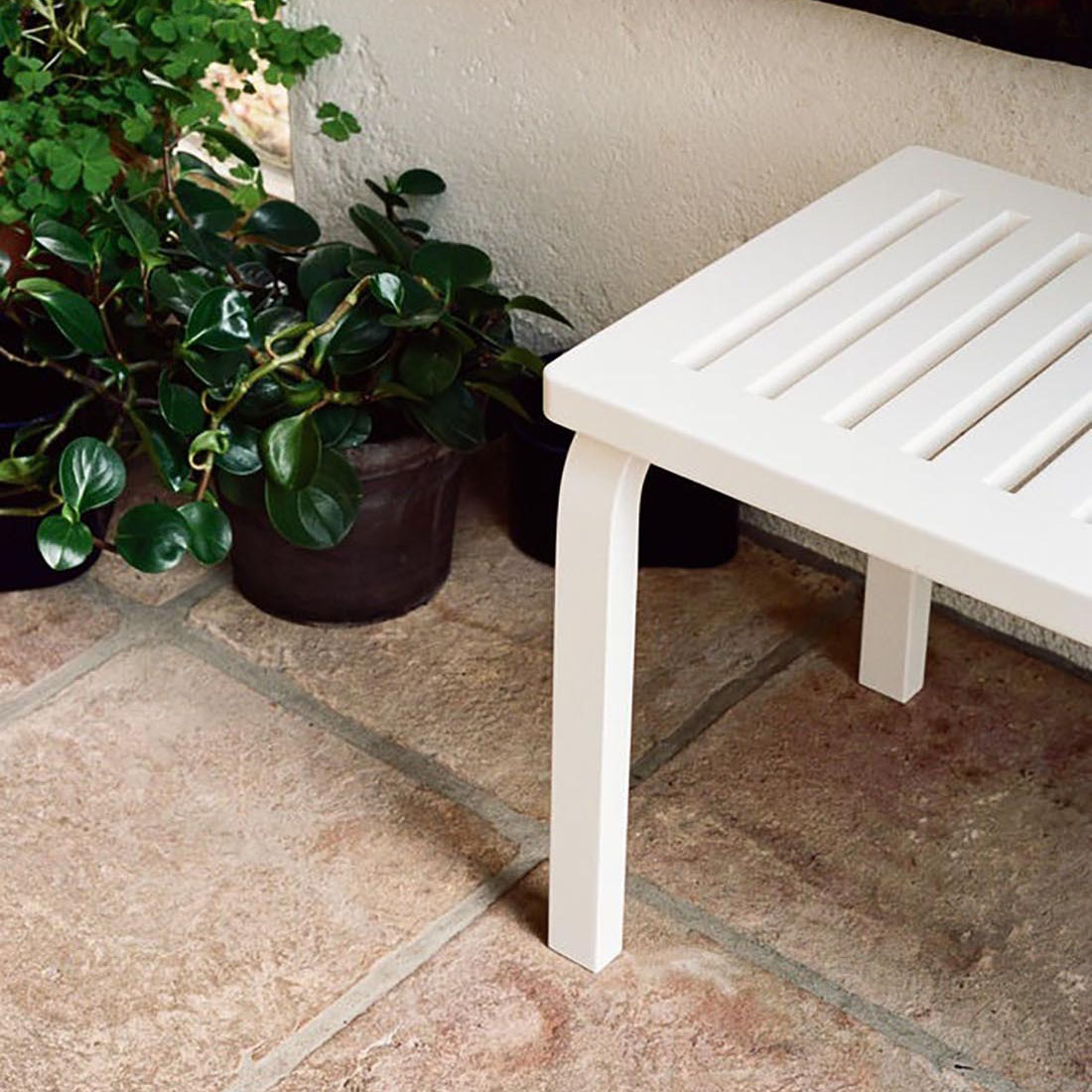 �ڥݥ��ȥ����ɥץ쥼��ȡ�artek ����ƥå� �٥�� 153A �֥�å� �ۥ磻�� �ػ� ���������������� L��å� �ե������