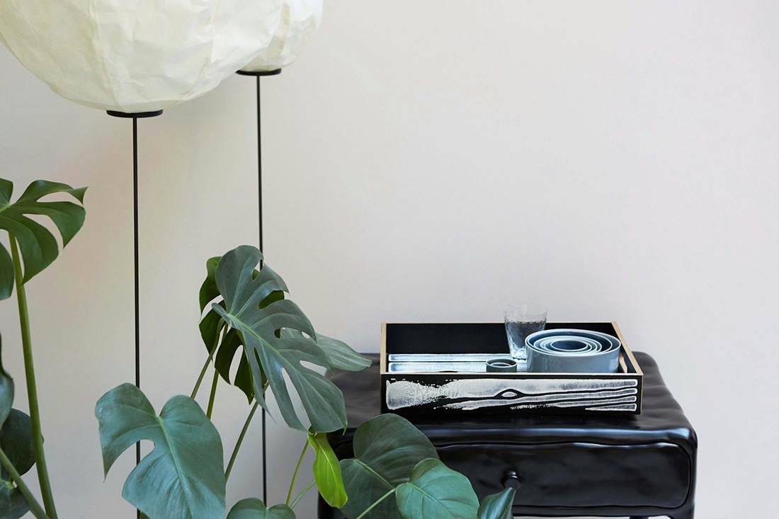 Established&Sons WRONGWOODS TRAY ���󥰥��å��ȥ쥤 ���Х�����󡦥��󥰡� ����㡼�ɡ����å� �ȥ졼 ���� ����<br><br>�����䤫�����ĥ֥��å��ץ��ȥȥ졼 