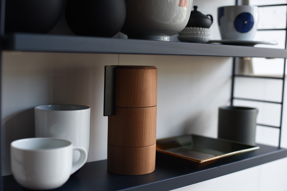 Knowledge Base Design �ʥ�å��١����ǥ����� ����� ���濵�� Shinichi Tanaka ���� ���� ��� ���å���ġ���<br>����ʸ����º�Ť��Ĥĸ���Ū�˲�ᤷ����������Ƥ�ƻ��ڥ��ե��ý���