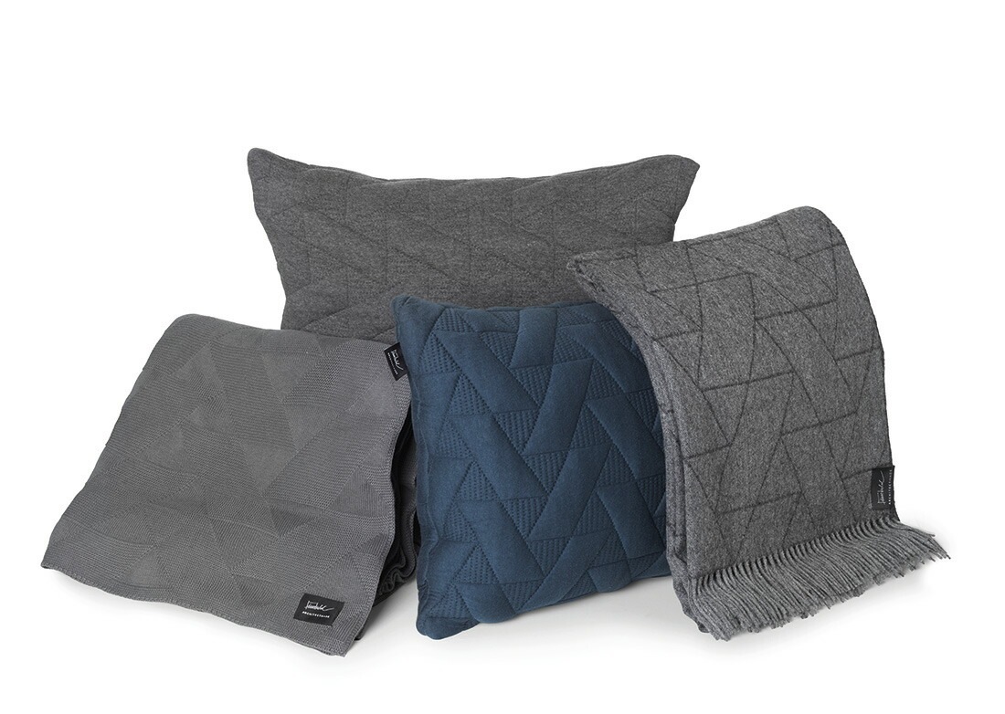 ARCHITECTMADE �������ƥ��ȥᥤ�� FJ Pattern Throw ���ȡ��� W130cm��L200cm �ե���桼�� Finn Juhl �٥ӡ�����ѥ�<br><br>�ե��󡦥桼��ˤ�ä������줿����Ū�ʥѥ�����