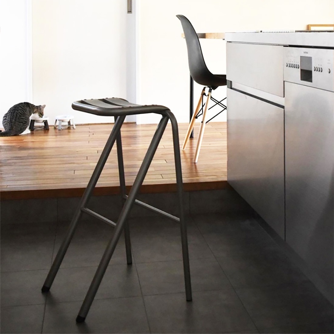 DUENDE BENT STOOL �ǥ奨��� �٥�� ���ġ��� �ϥ����ġ��� �������ġ��� �丵���� ���ݤ� �����å���<br><br>���ĤǤ�ɤ��Ǥ�ե쥭���֥�