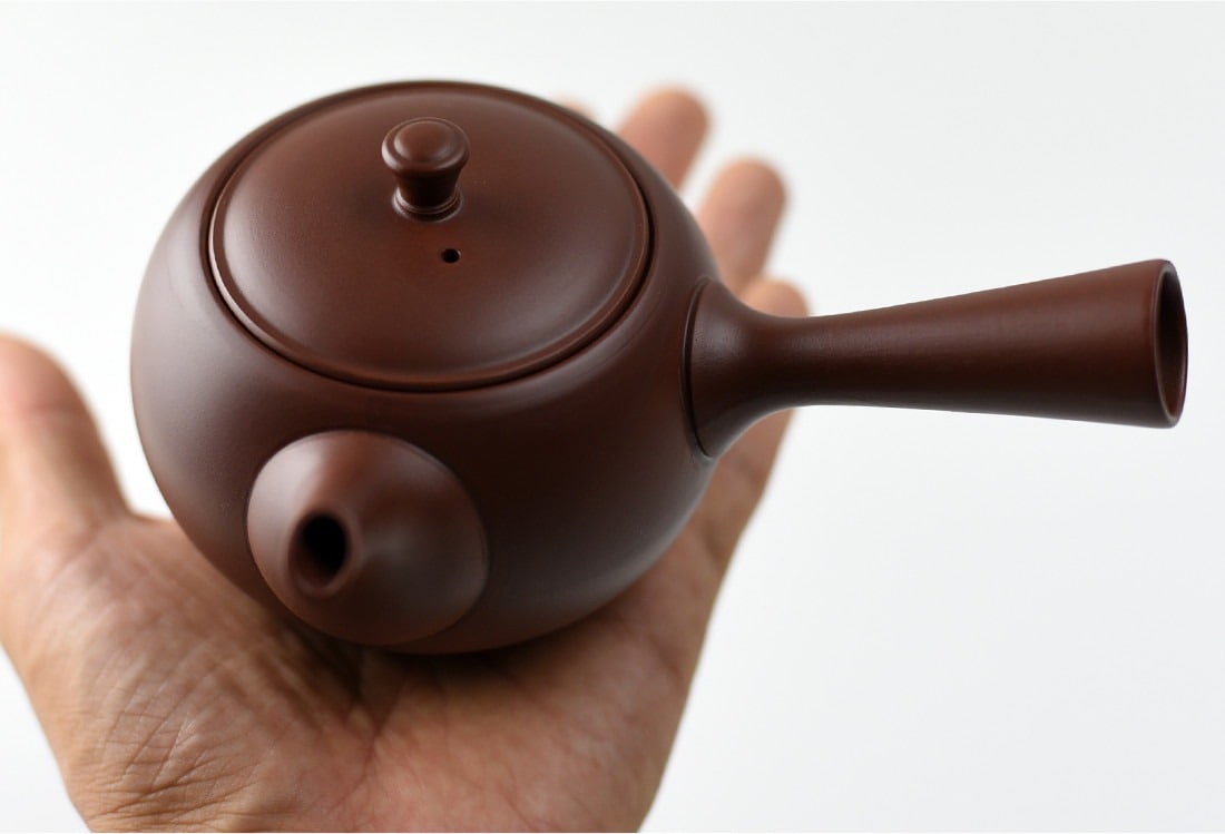 急須　ポット　茶器　朱泥 朱泥急須 淹れるほどに美味しく！気品を養う年月の急須 - 琅茶 Wolf Tea