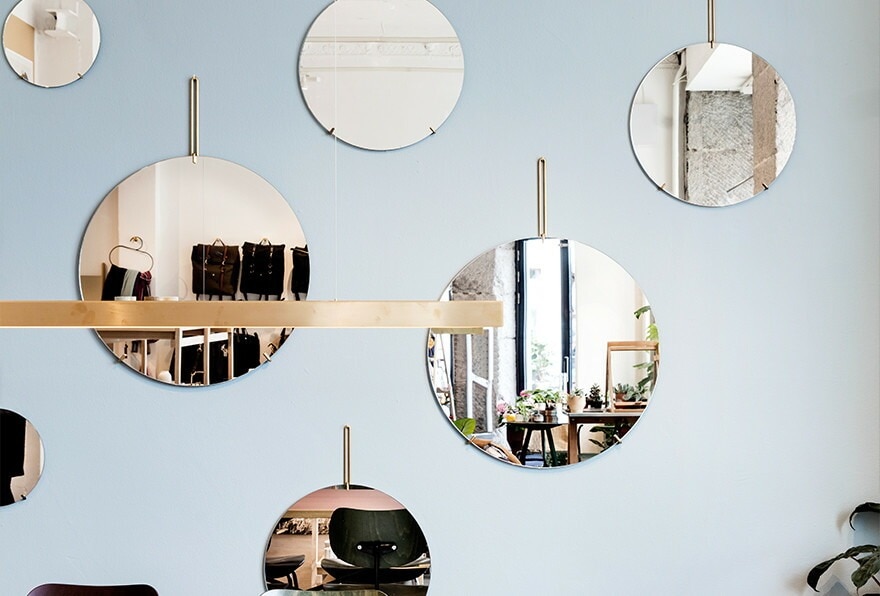 MOEBE ムーべ 鏡 ミラー スタンド ブラス 30cm MOEBE ムーベ WALL MIRROR ミラー 直径30cm<br>鏡 ウォールミラー 丸型