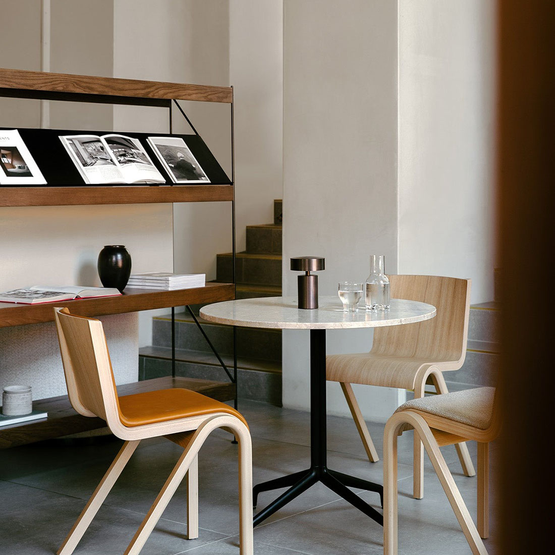 Audo Copenhagen Column Table Lamp ơ֥ Norm Architects Ρॢƥ ̲ ǥޡ 1880869Y 1881039Y <br><br>ͤʶ֤Ф̲Υϥ֥MENU