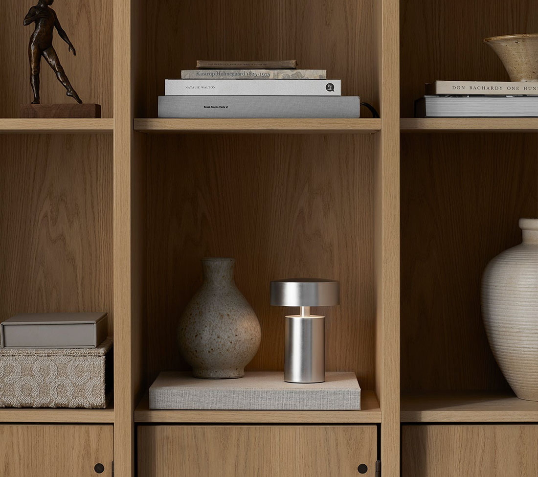 Audo Copenhagen Column Table Lamp ơ֥ Norm Architects Ρॢƥ ̲ ǥޡ 1880869Y 1881039Y <br><br>ͤʶ֤Ф̲Υϥ֥MENU