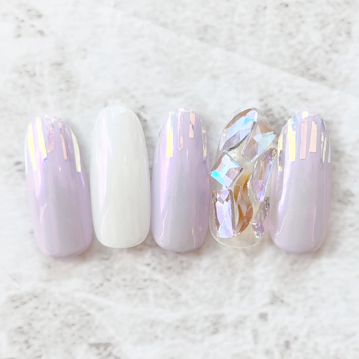 ella BY SHINYGEL：カラージェル　E020　リラ （エラバイシャイニージェル） [UV／LED対応○] $